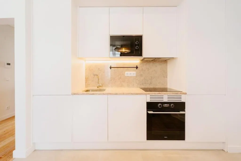 Lisbon Orange House - Beautiful Two-Bedroom Apartment 1D-1